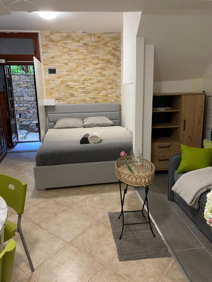 Апартаменты Studio Apartma Sara Пиран Экстерьер фото